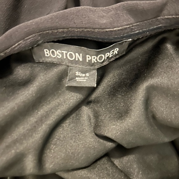 Boston Proper Black One-Shoulder Ruffle Top - Picture 4 of 5